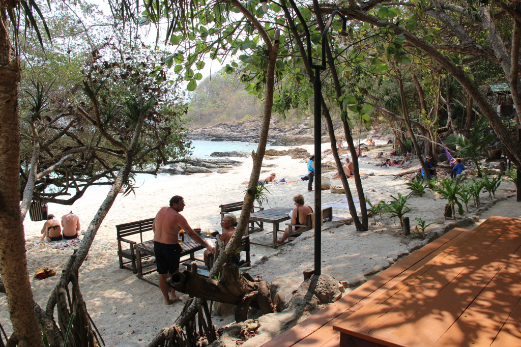 Ao Nuan beach, Ko Samet 
