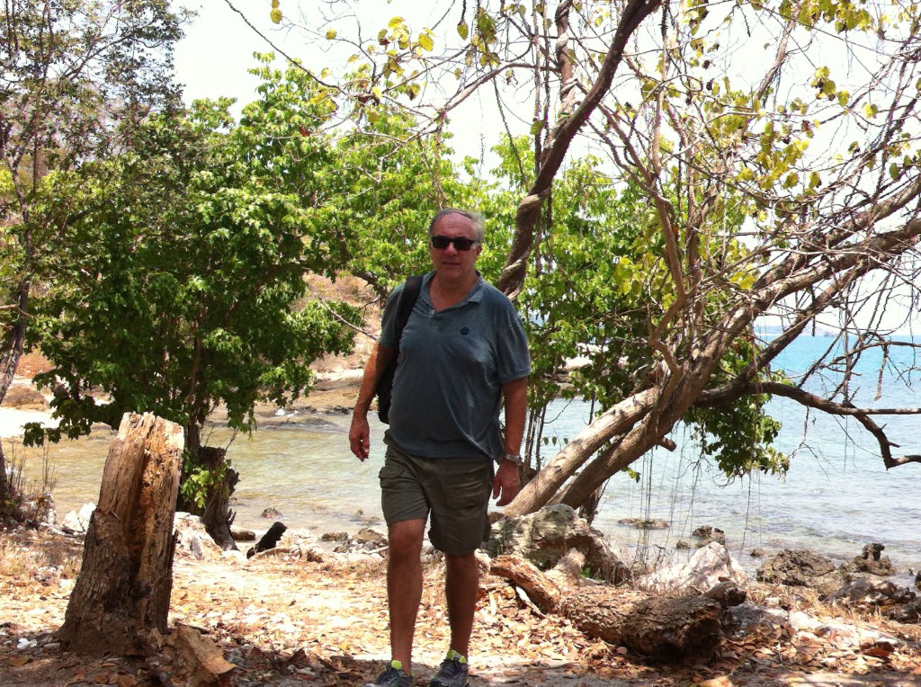 Walking from beach to beach