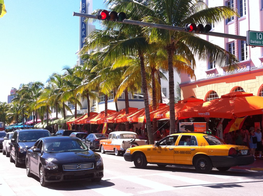 Cycling Miami Beach, Ocean Drive Cycling Miami Beach, Ocean Drive