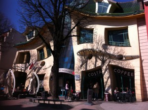 The Crooked House, Sopot