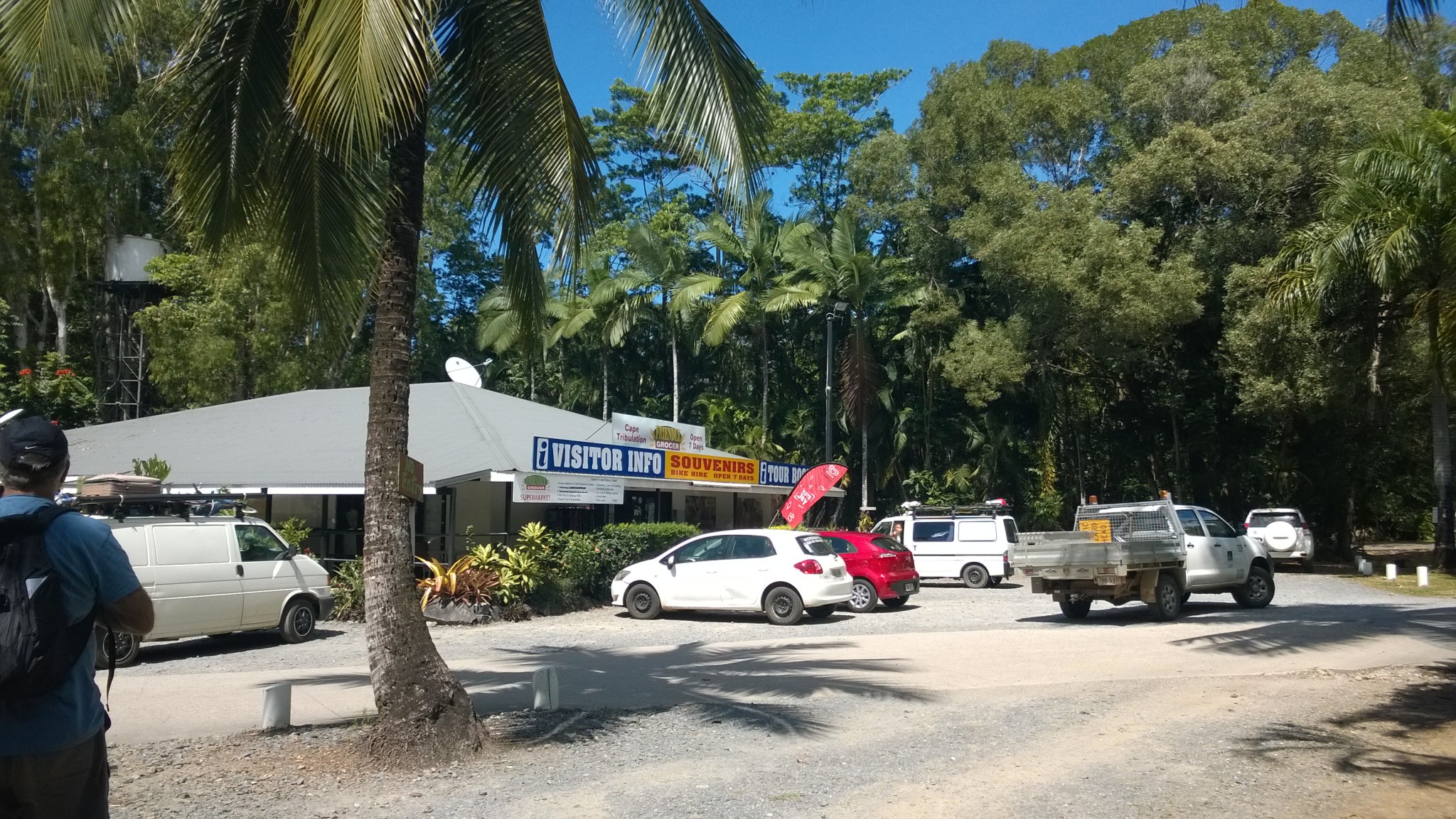 Self drive trip to the Daintree Rainforest. Cape Tribulation village