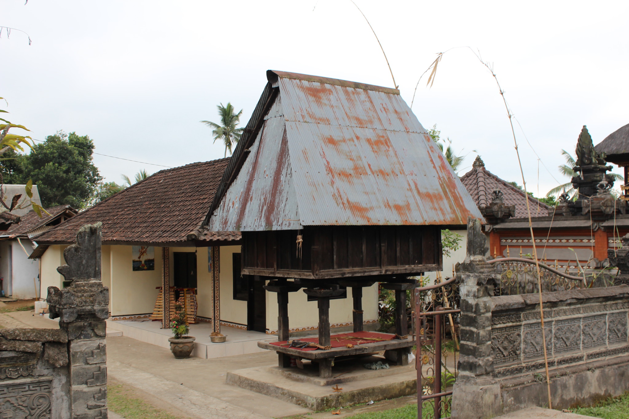 Rice storage houses of Bali Rice storage houses of Bali