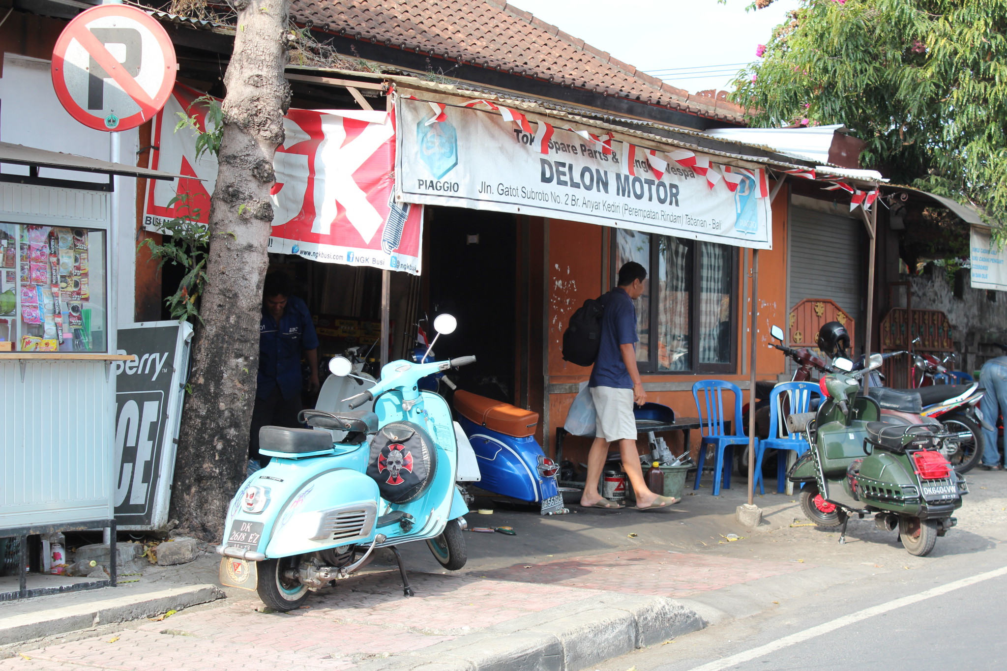 Street life in Bali Street life in Bali