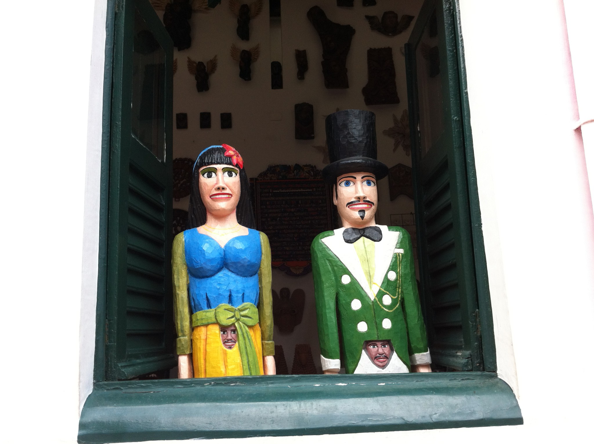 Olinda Carnival puppet couple