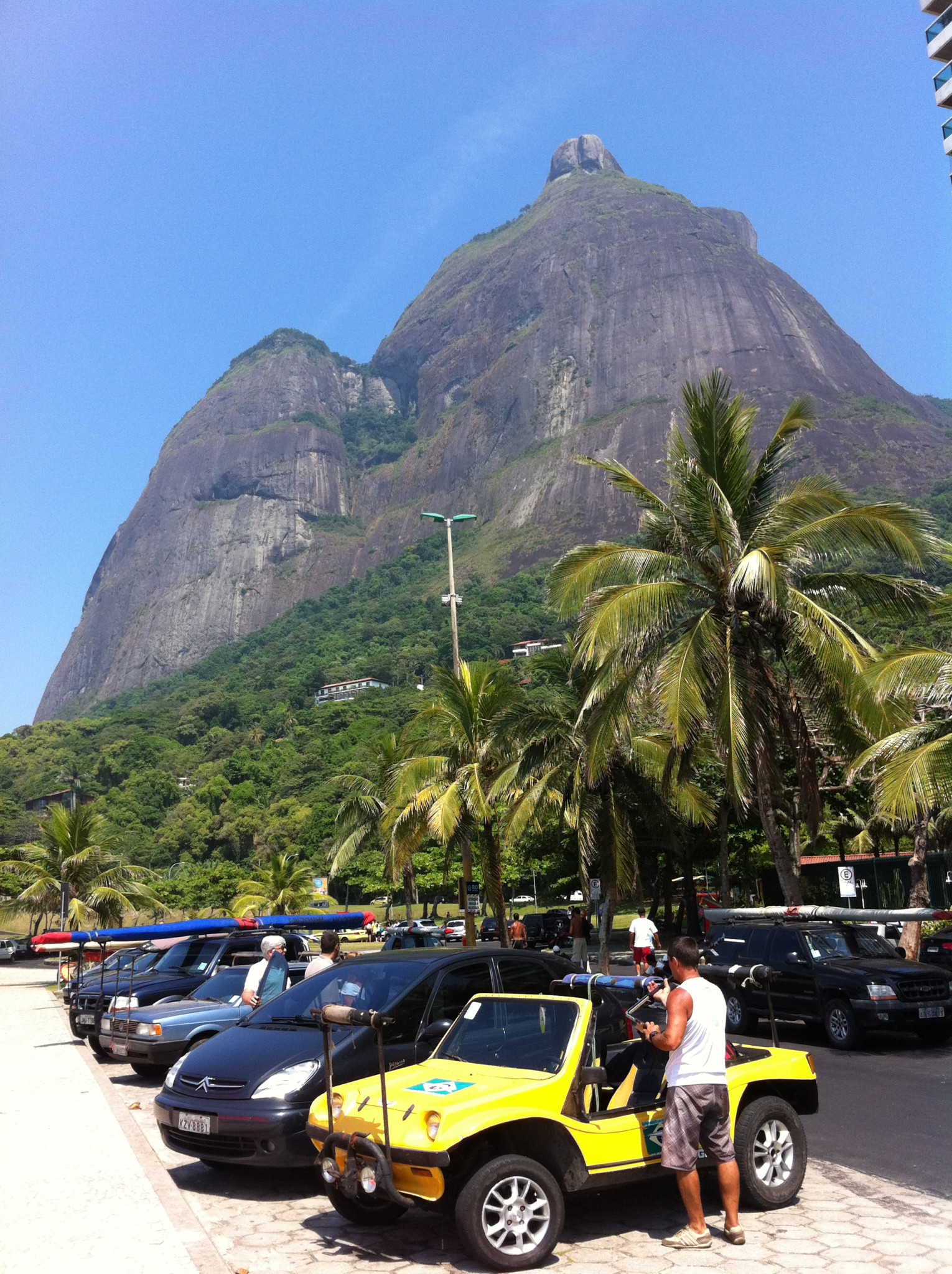 Praia de Sao Conrado beach buggies