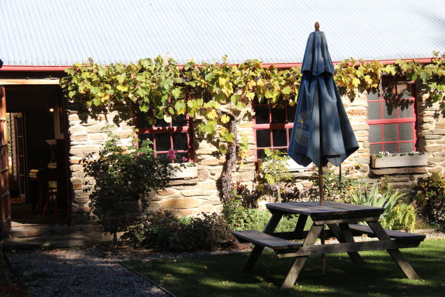 Cardrona Hotel inner yard
