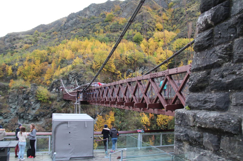 Kawarau Gorge bungy jumping bridge