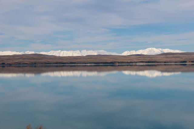 Lake Pukaki and mountain row