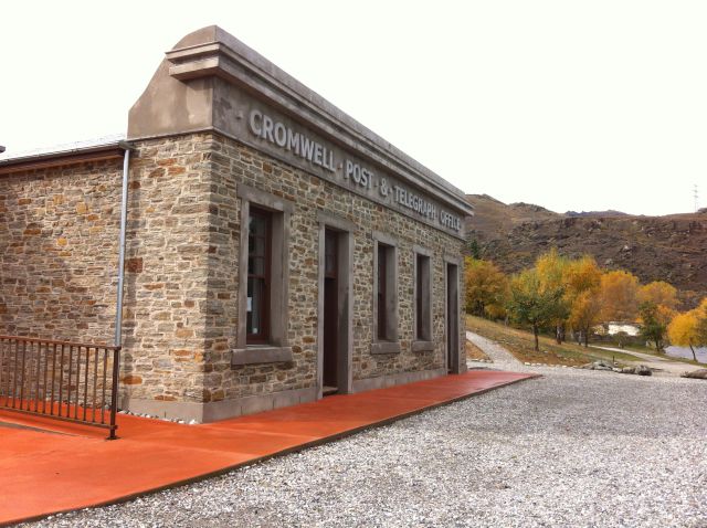Old Cromwell Post Office