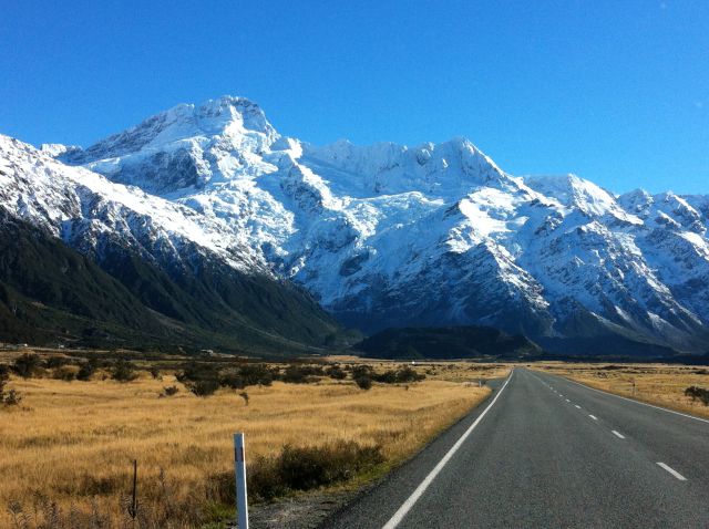 The Tasman Valley road