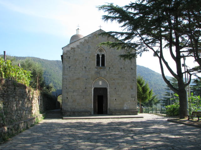A Cinque Terre chapel A Cinque Terre chapel