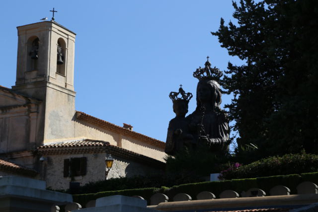 Walking around Cap-Ferrat, Chapelle Saint-Hospice Madone