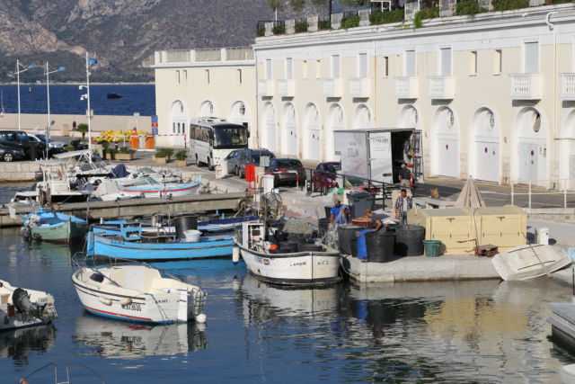 Walking around Cap-Ferrat, Saint-Jean
