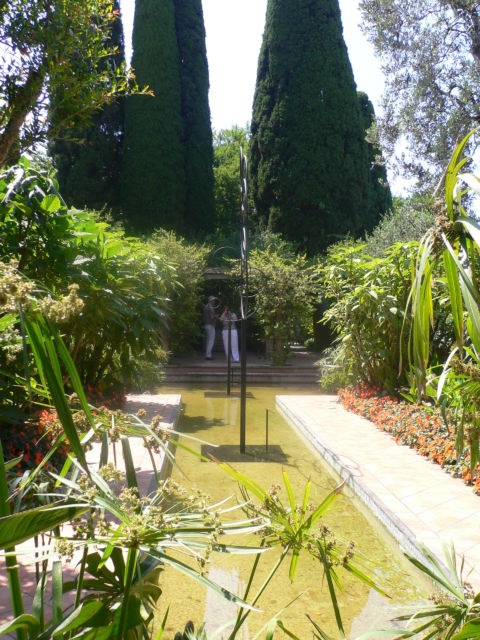 Walking around Cap-Ferrat Villa Rothschild