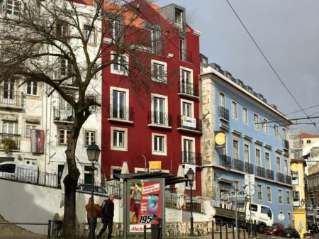 Dreaming about travel: Alfama, Lisbon