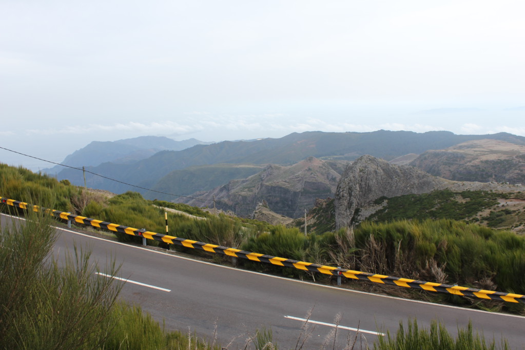 Road to Pico do Arieiro