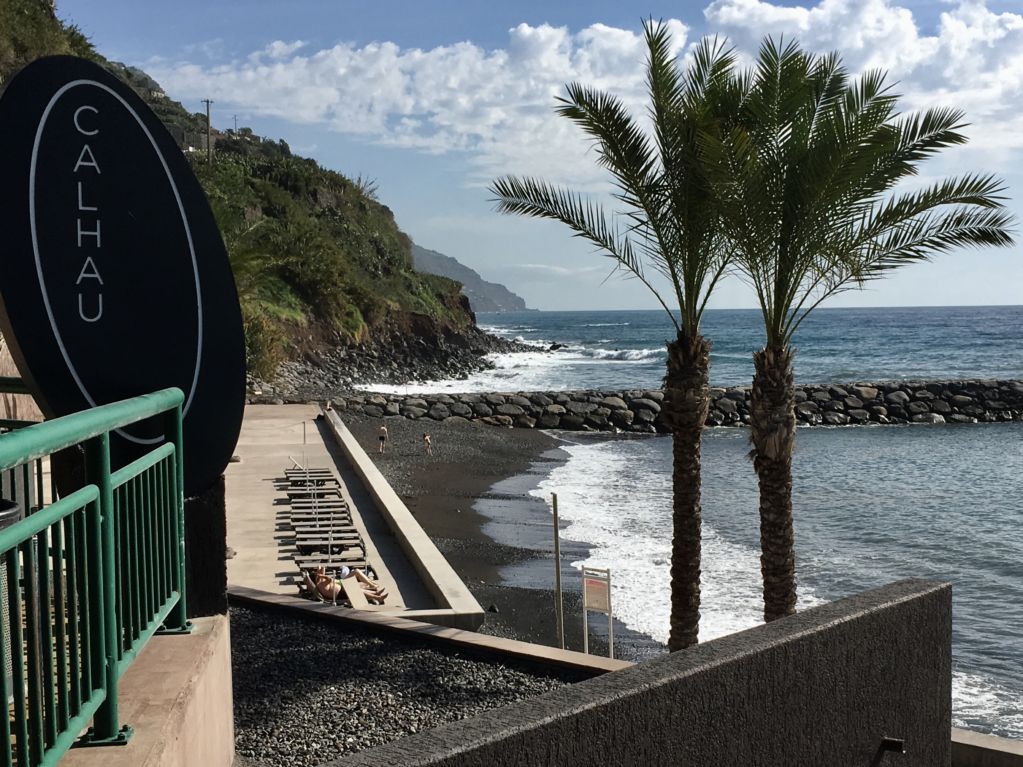 Savoy Sacccahrum private beach