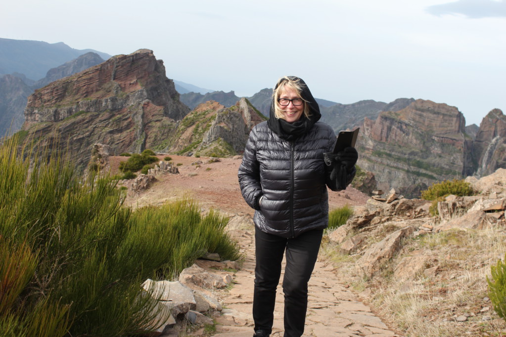 Walking on Pico do Arieiro Madeira
