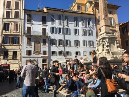 Saturday on Piazza della Rotonda