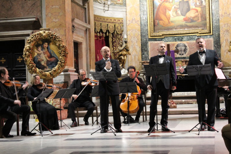Chiesa del Caravita The three tenors Chiesa del Caravita The three tenors