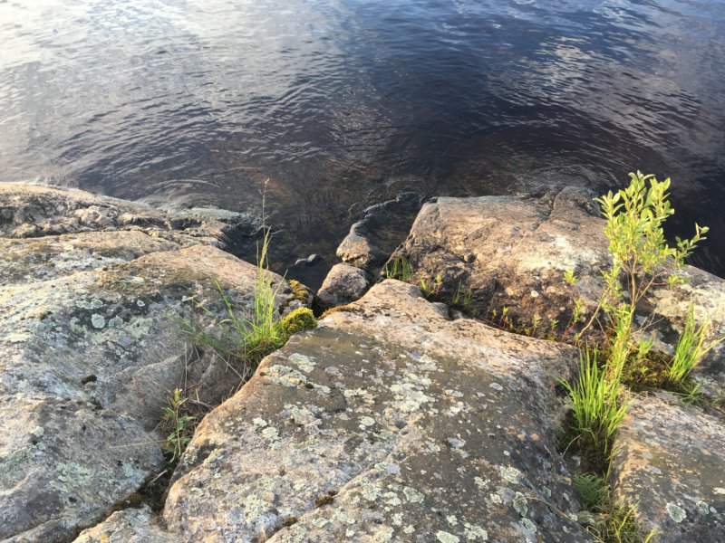 Lake Näsijärvi rocky shore