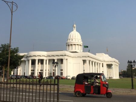 Colombo Town Hall and tuk tuk
