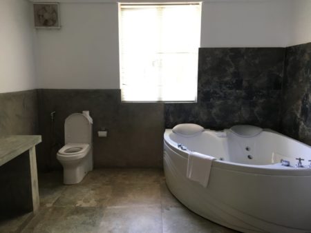 Pigeon Island Resort bathroom