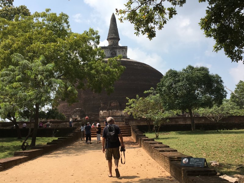 Sri Lanka's ancient cities, Polonnaruwa Rankot Vihara