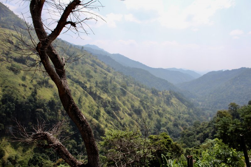 Ella Gorge, from Nuwara Eliya to South Coast