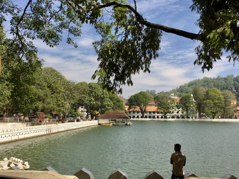 Kandy Lake and Temple of the Tooth