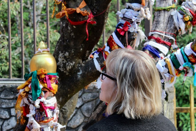 Nuwara Eliya sita temple prayer ribbons