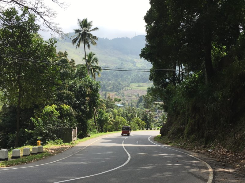 Road from Kandy to Nuwara Eliya