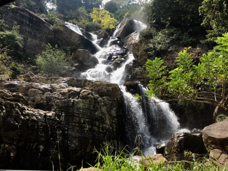 Waterfall, Kandy to Nuwara Eliya