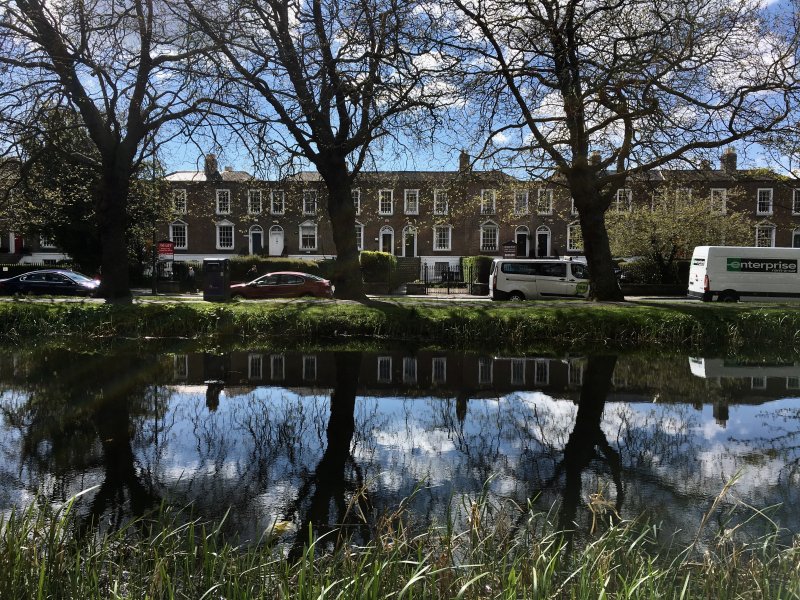 Grand Canal, self-guided Dublin walking tour