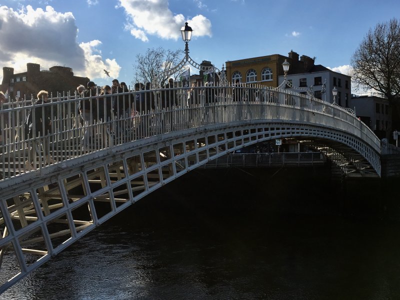 Ha'penny bridge, self-guided Dublin walking tour