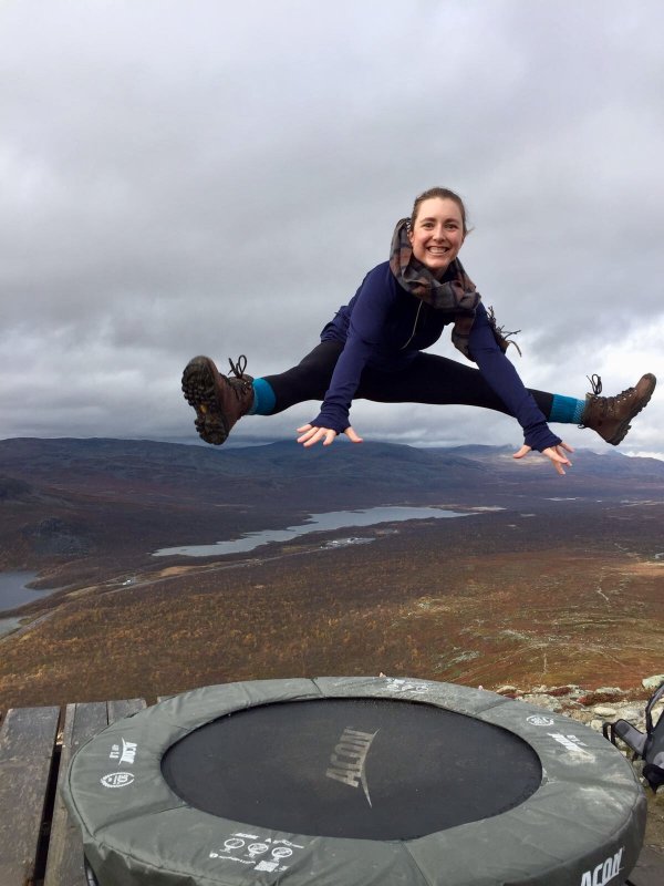 Saana trampoline jumper
