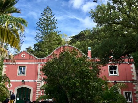 Park and Palace of Monserrate cafe building