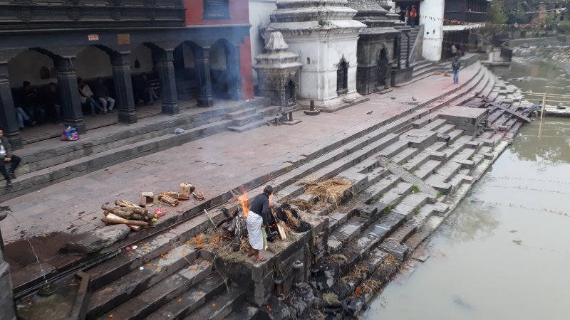 Cremation by Bagmati River, Kathmandu Pashupatinath Temple cremation