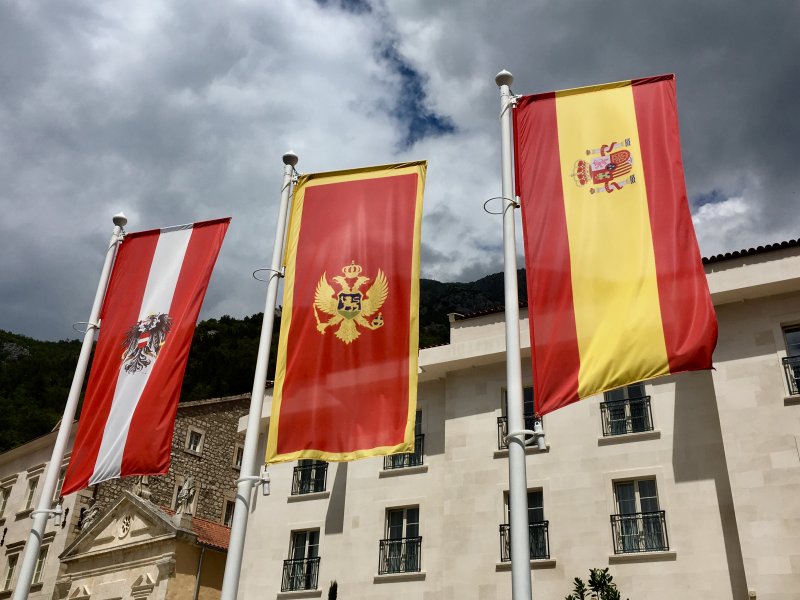 In the middle: Montenegro flag In the middle: Montenegro flag