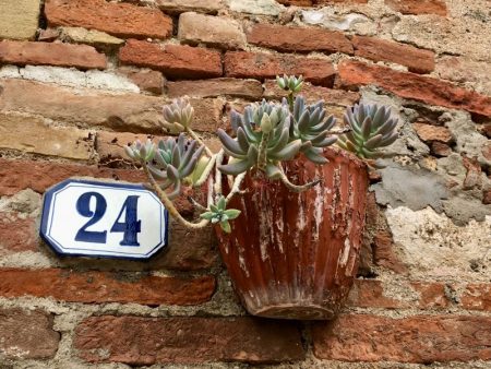 Colle di Val d'Elsa house number