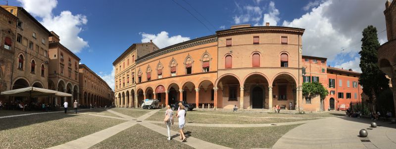 Piazza Santo Stefano, Bologna old town Piazza Santo Stefano, Bologna old town