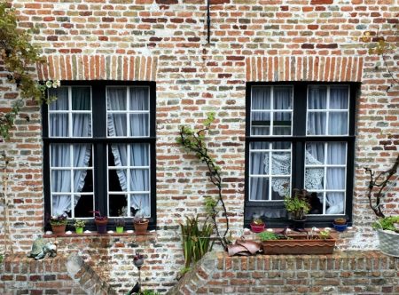 Bruges windows