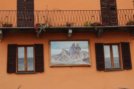 Menaggio house wall
