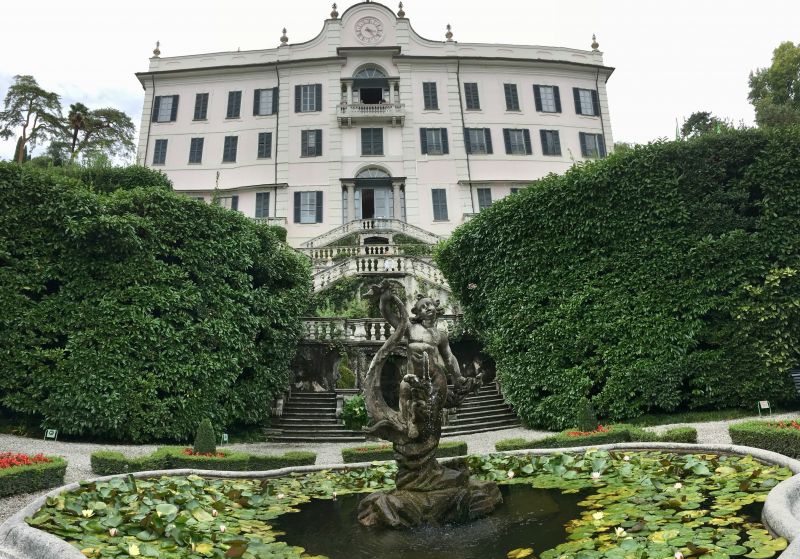Villa Carlotta facing Lake Como Villa Carlotta facing Lake Como