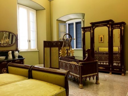 Visiting Villa Carlotta interiors, Tremezzo