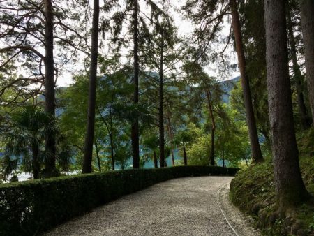 Walk to Villa del Balbianello