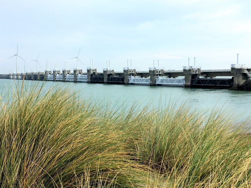 Oosterschelde dam in Zeeland, Holland Oosterschelde dam, Netherlands