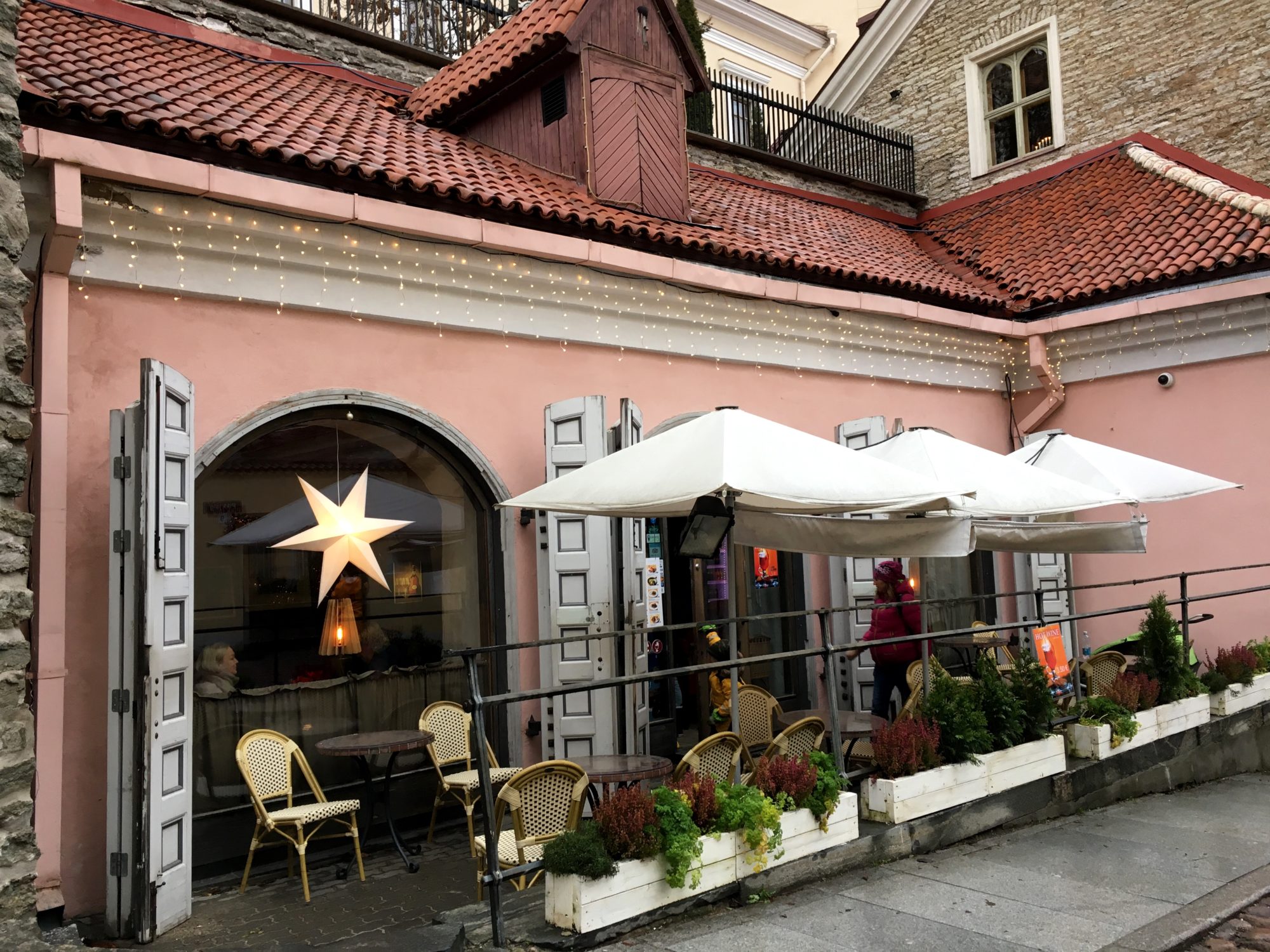 Cafe restaurant on the Long Leg Street Cafe restaurant on the Long Leg Street