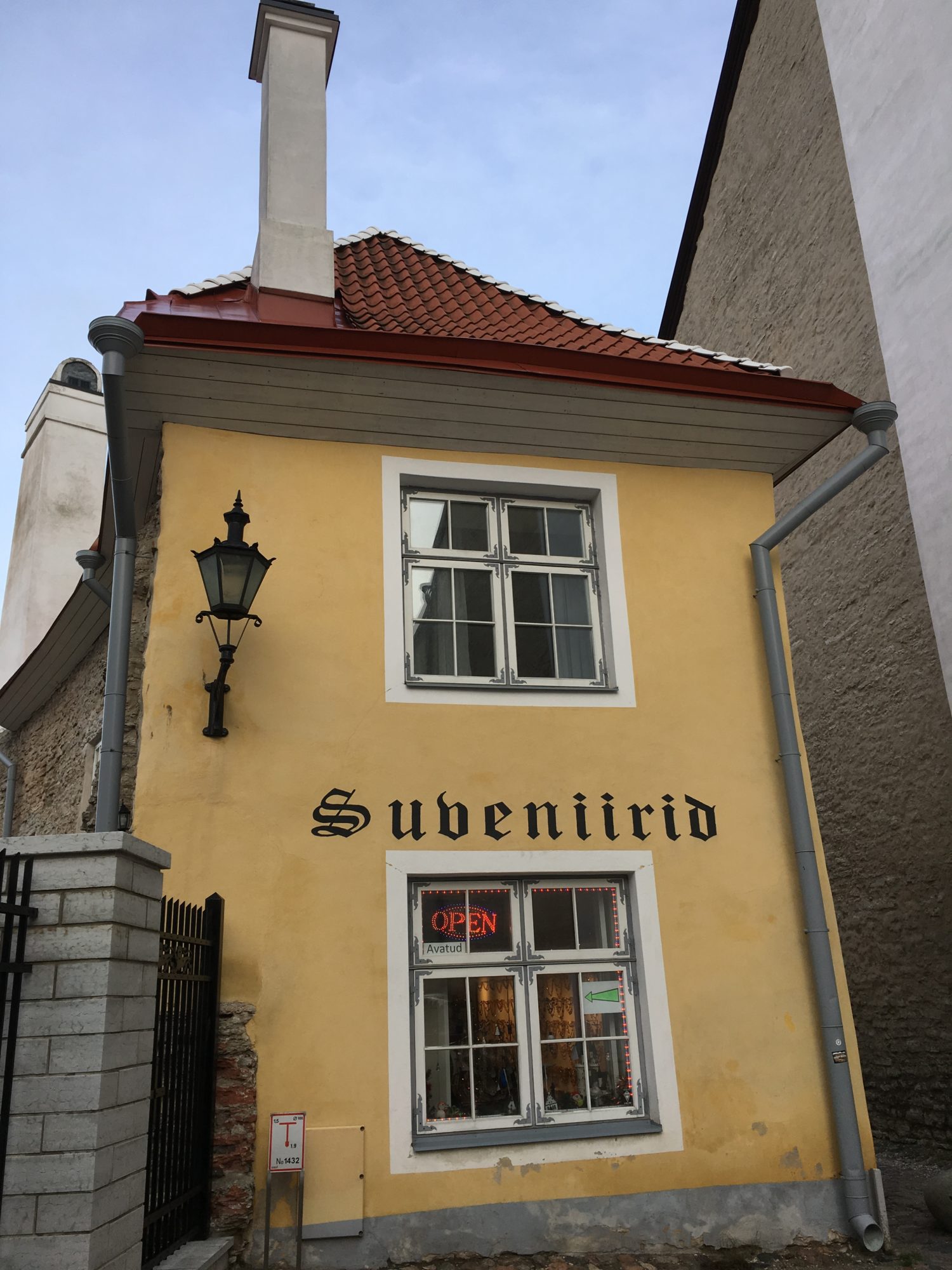 Tallinn souvenir shop Tallinn souvenir shop