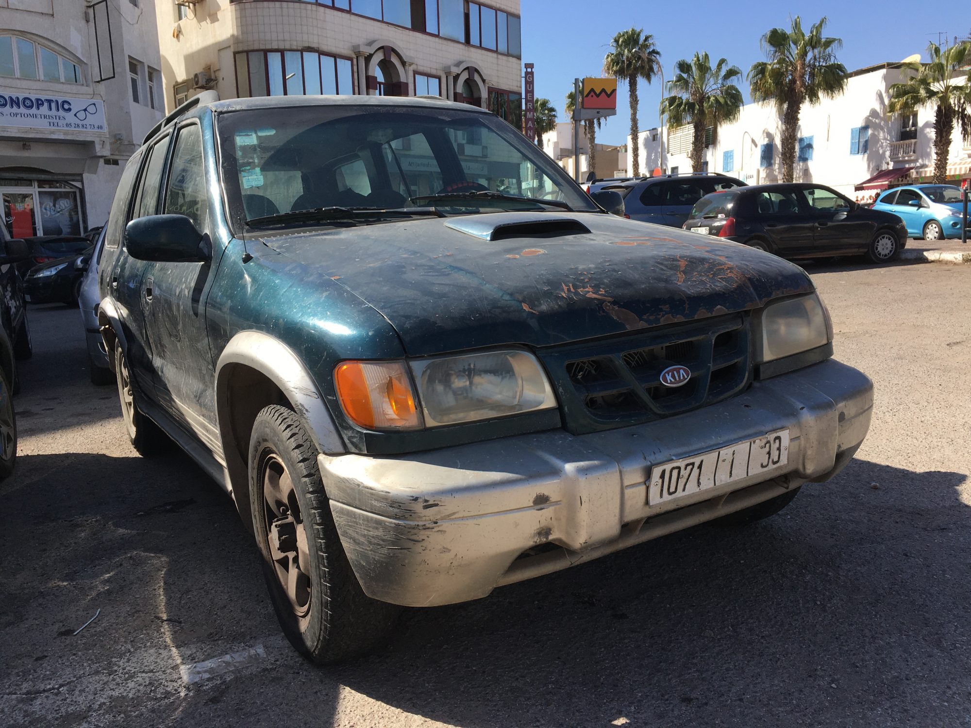 A car right from the Sahara